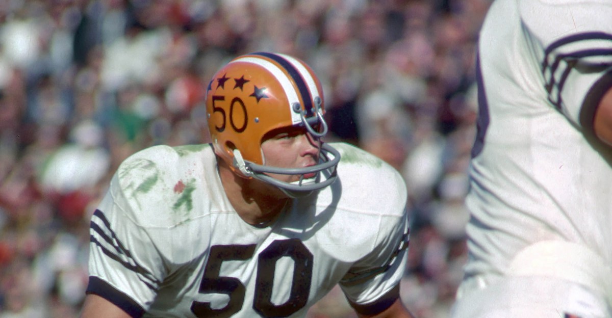 Three Chicago Bears make AP All-Time All-American Team