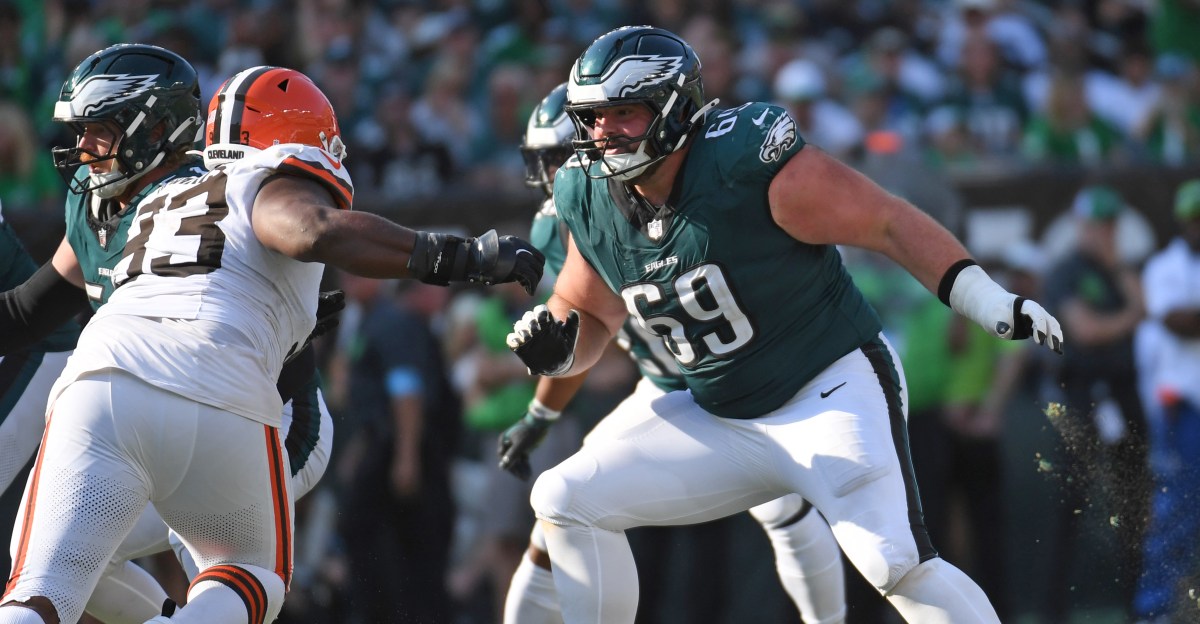 What does Eagles guard Landon Dickerson’s injury mean for the Giants?