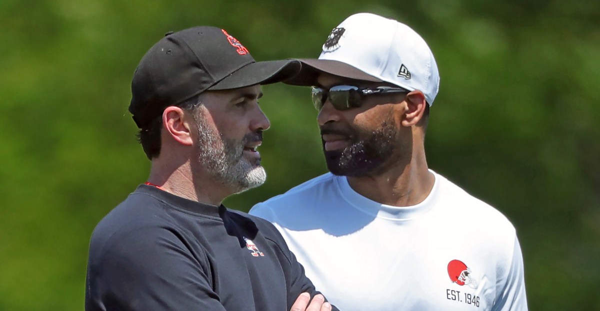 Browns QB situation is complicated, messy