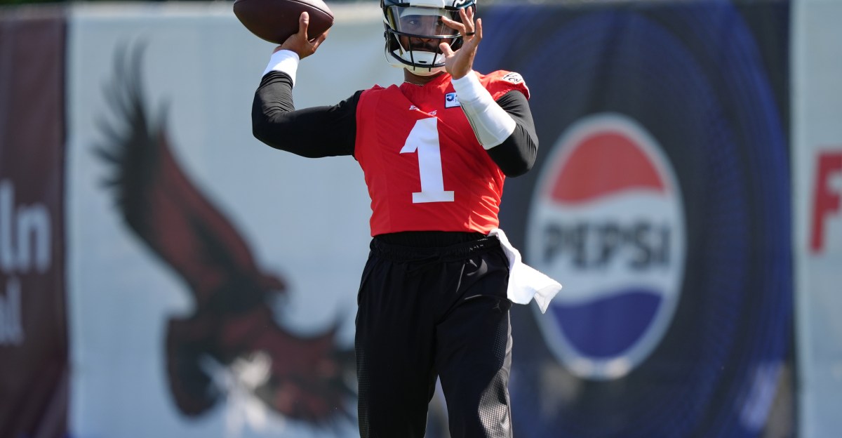 Eagles Training Camp Practice Notes: Jalen Hurts finishes strong