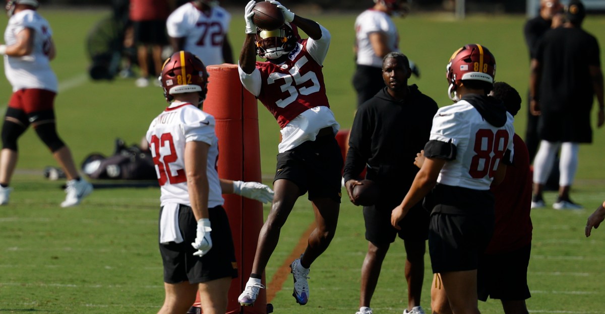 Pictures, videos, news: Washington Commanders Training Camp Day 21