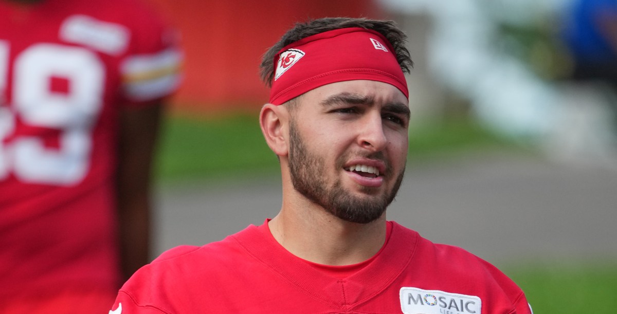 Chiefs Training Camp Notebook 8/7: Bright lights incoming