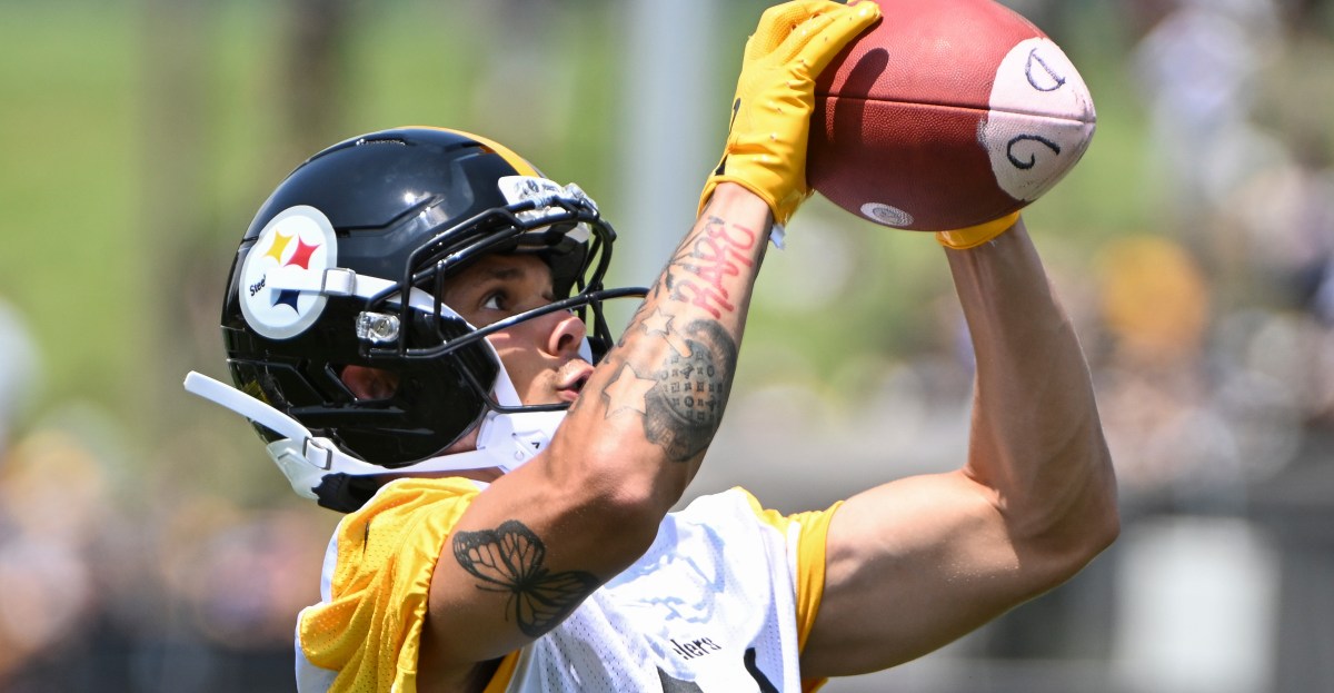 Aaron Rodgers gets brutally honest with Pittsburgh Steelers WR