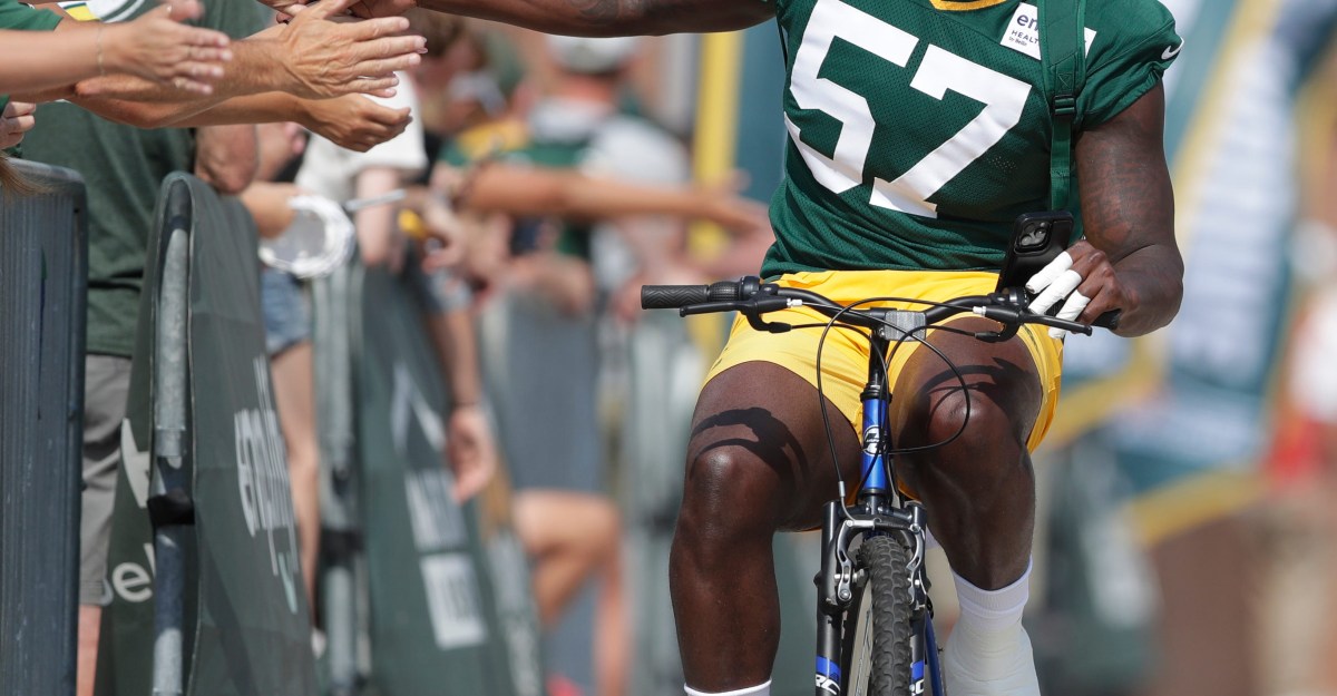 Why doesn’t Brenton Cox play on special teams?