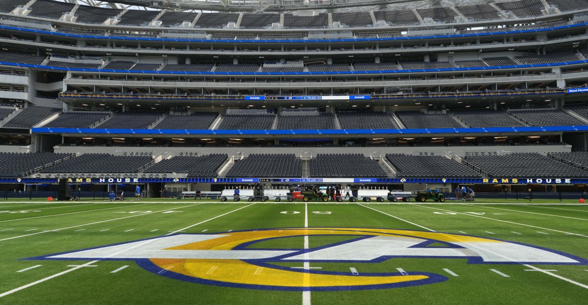 Dallas Cowboys, Los Angeles Rams halftime recap in preseason opener