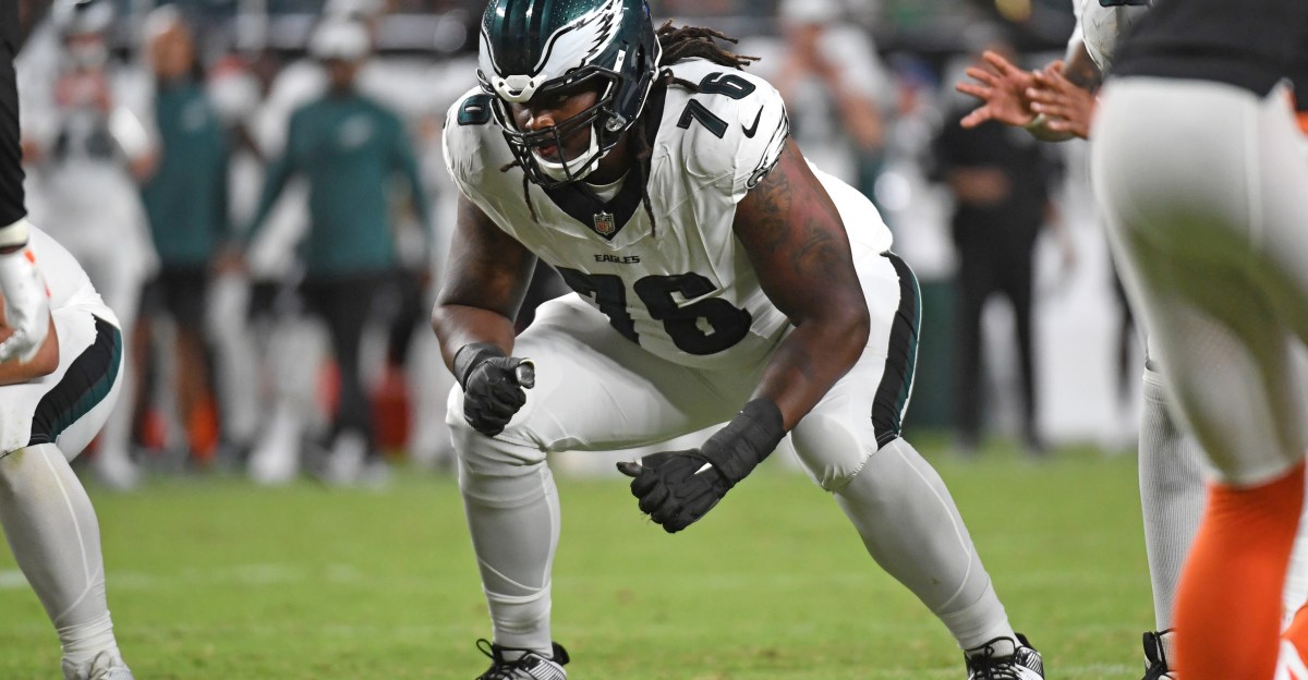 Eagles sign Kenyon Green to roster, bring Terrace Marshall back on the practice squad
