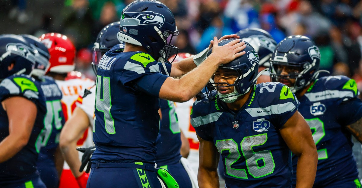 Chiefs-Seahawks rapid reaction: Seattle runs away to easy victory