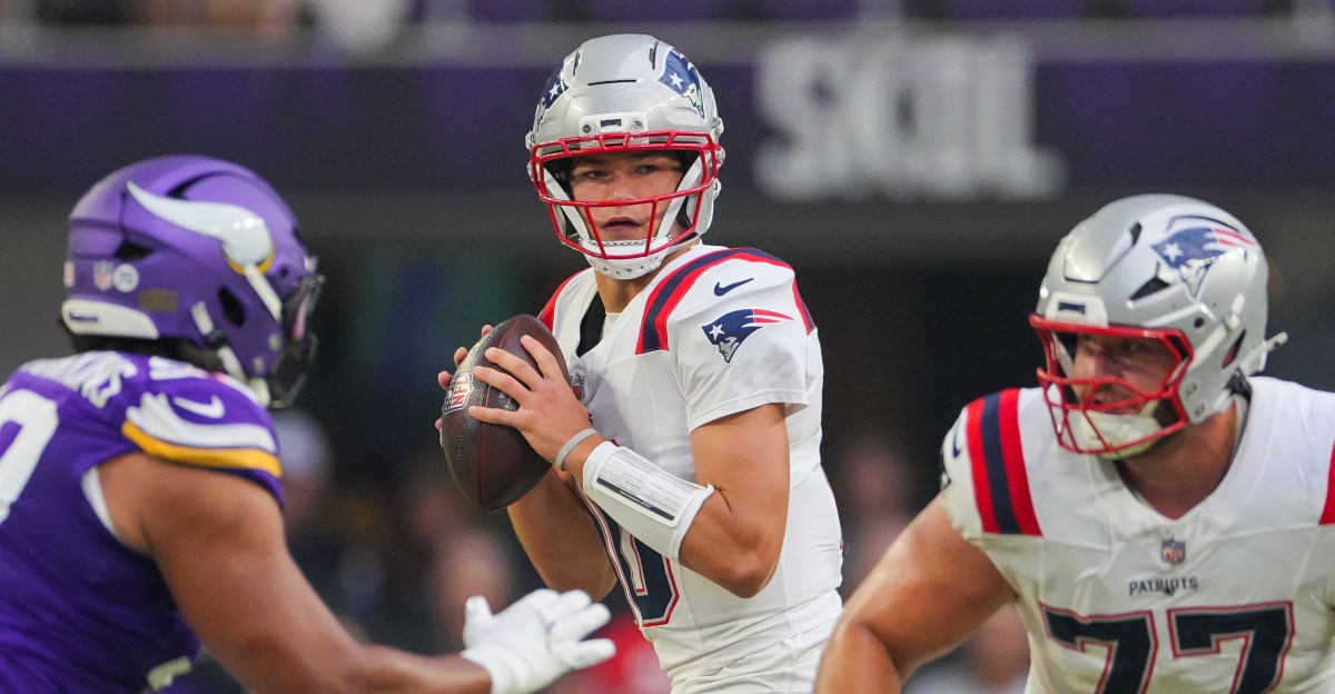 Drake Maye passing totals, and more 2025 Patriots futures projections