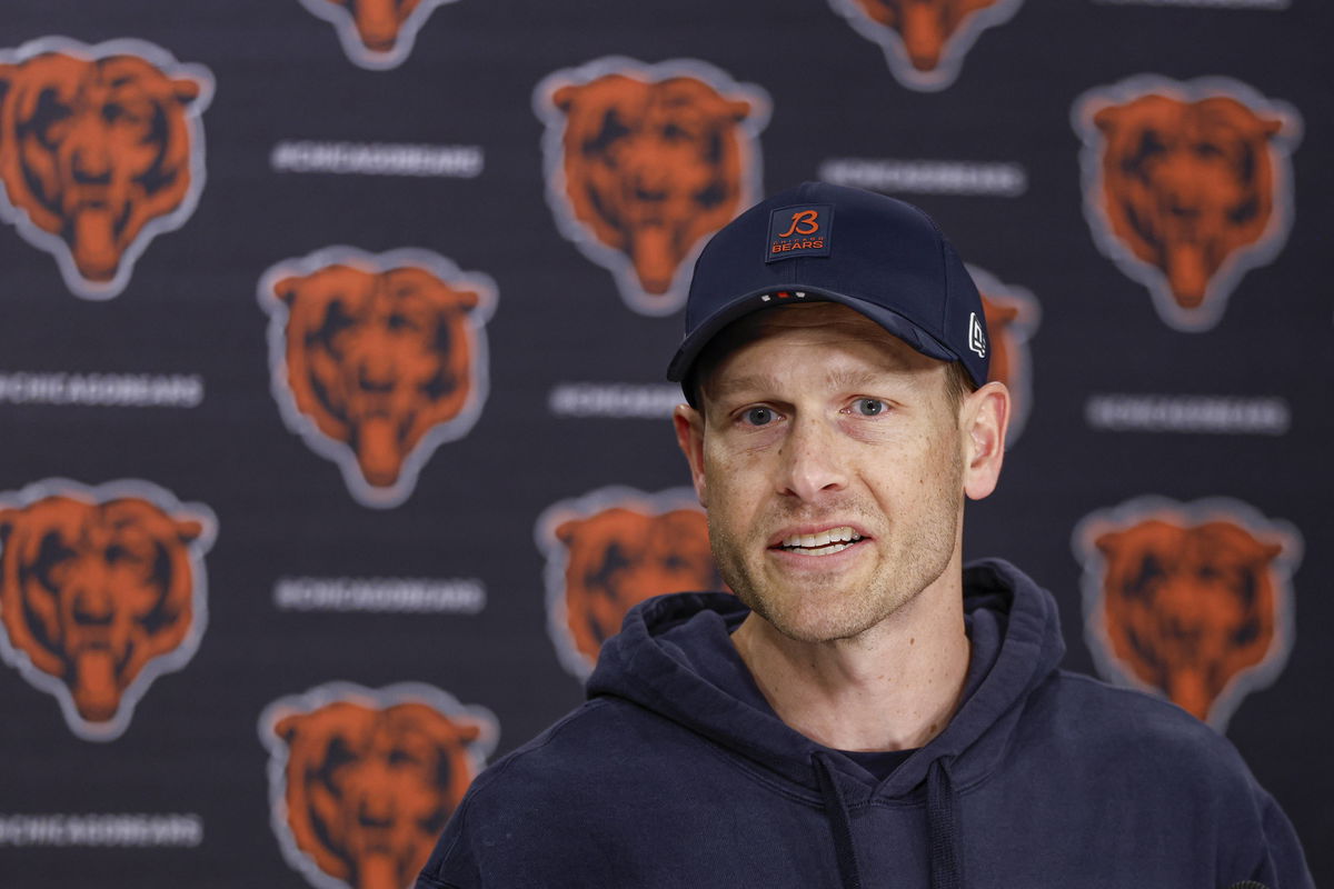 Walter Payton's Son Leads Prayers for Ben Johnson's CB After Bears Star Carted off vs Bills