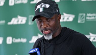 Jets ditch norms, go full contact early in training camp to forge tougher team identity