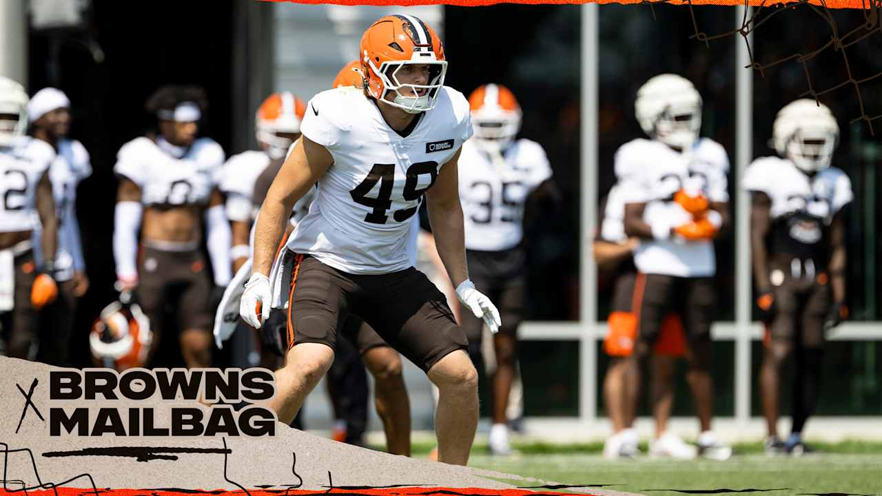 Which linebacker will step into a larger role in 2025?