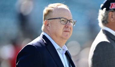 Texans part ways with team president Greg Grissom, who had been with club since inception