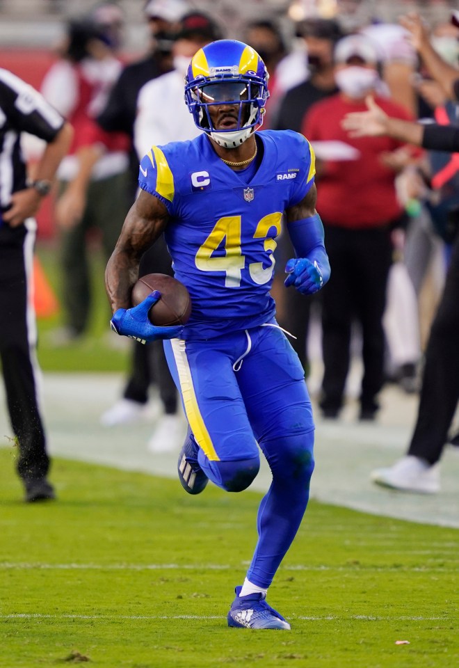 John Johnson III of the Los Angeles Rams returning a fumble.