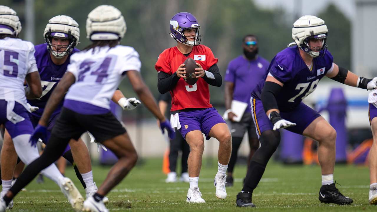 What Vikings Could Expect from Patriots in Practices; ‘Future Power Rankings’