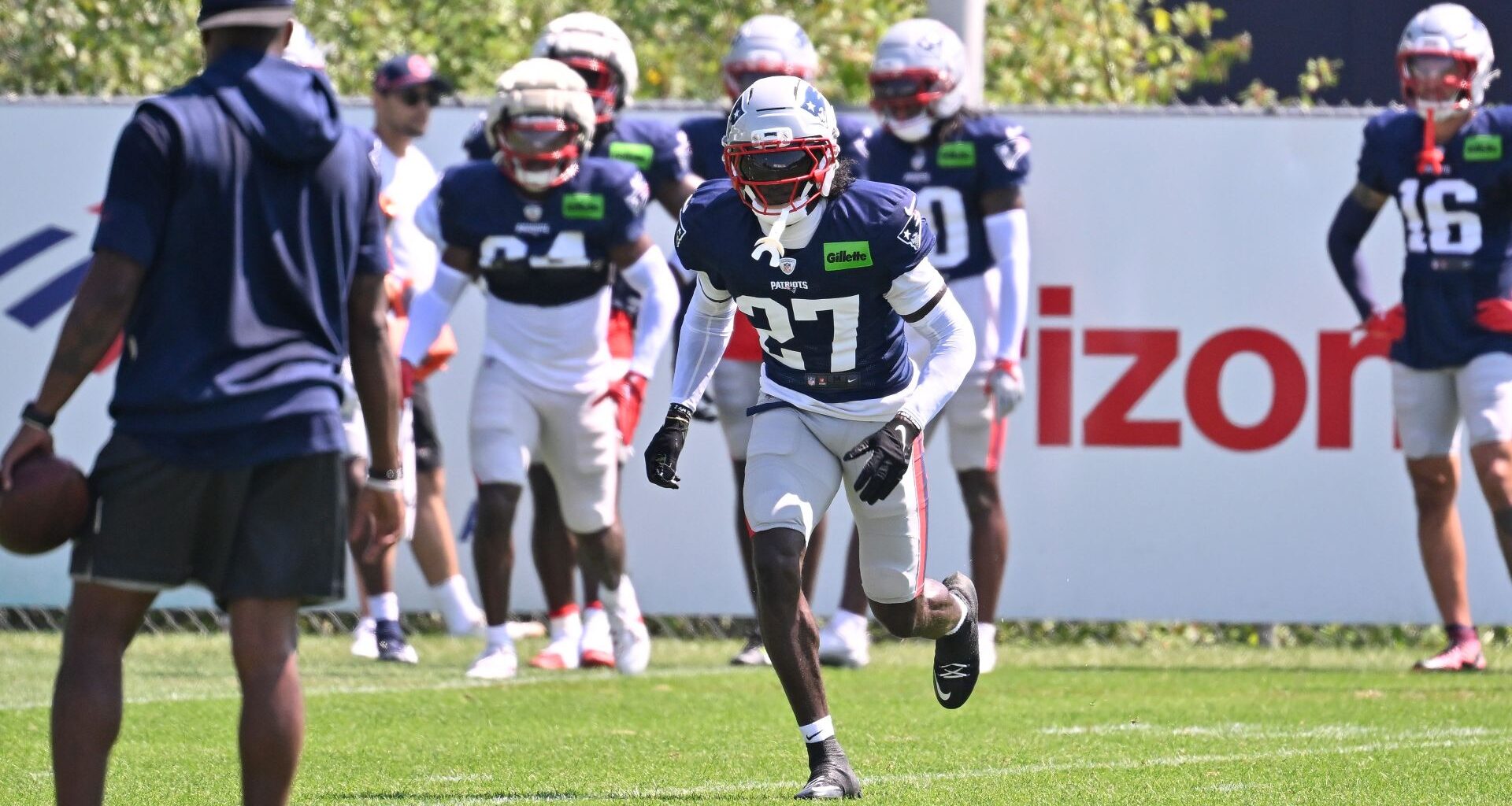 Patriots Cornerback Suffers 'Potentially Significant' Injury