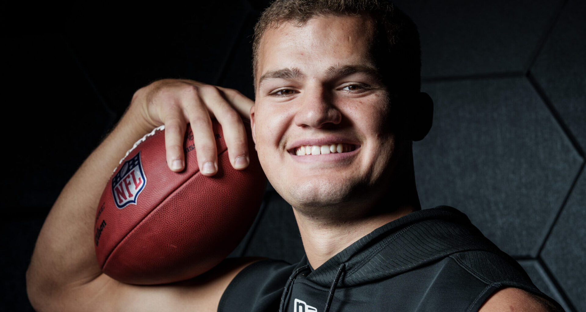 Mason Taylor, Tyrod Taylor sidelined during NY Jets practice