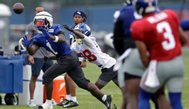 Pivotal Giants tandem showing off their star-powered linkage