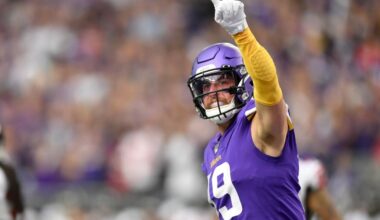Adam Thielen took $2 million pay cut to rejoin Vikings