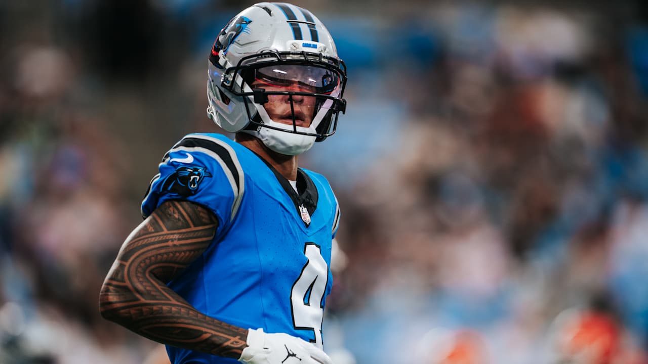 Tetairoa McMillan makes splash play on crucial drive