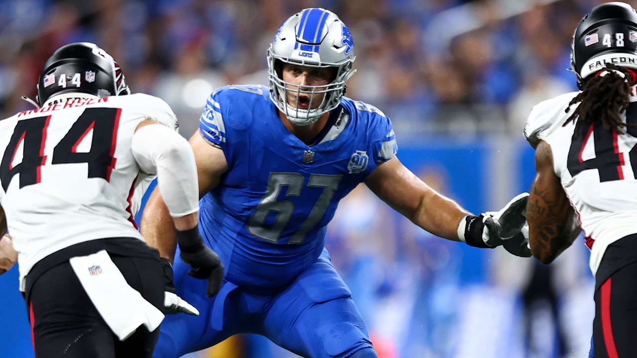 Signed Offensive Lineman Matt Nelson