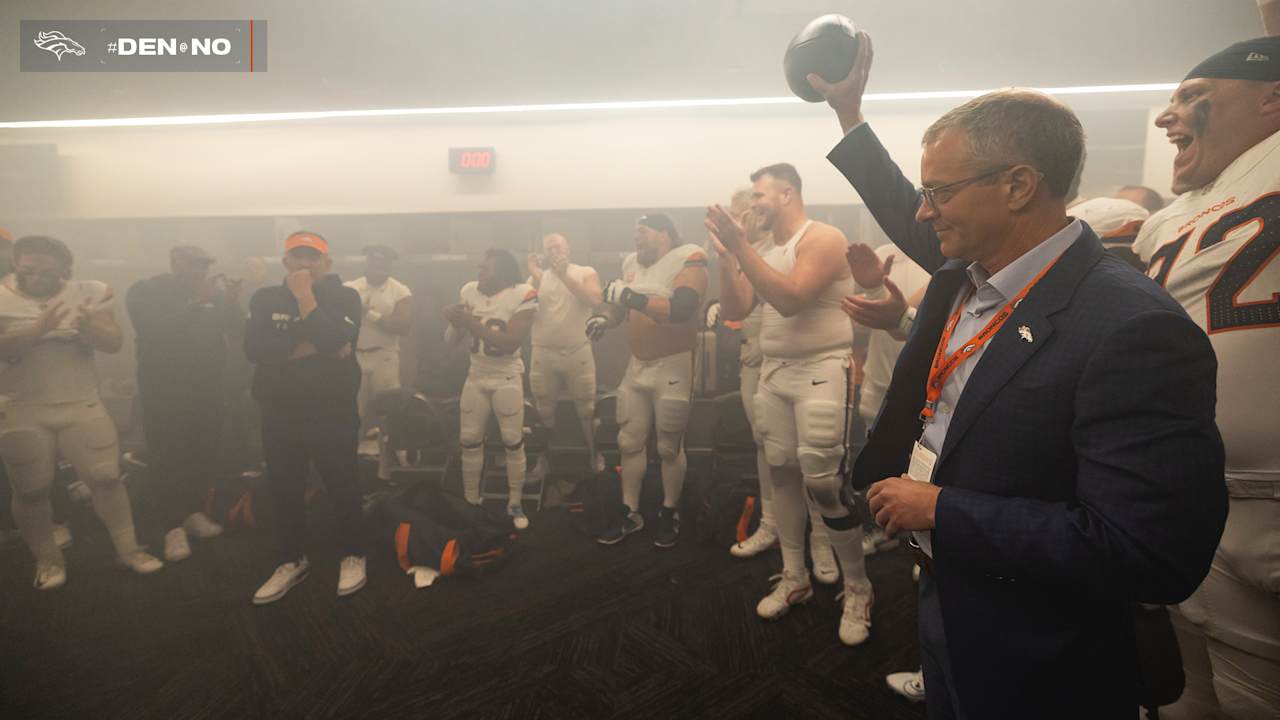 Broncos HC Sean Payton receives game ball after prime-time win over Saints in return to New Orleans