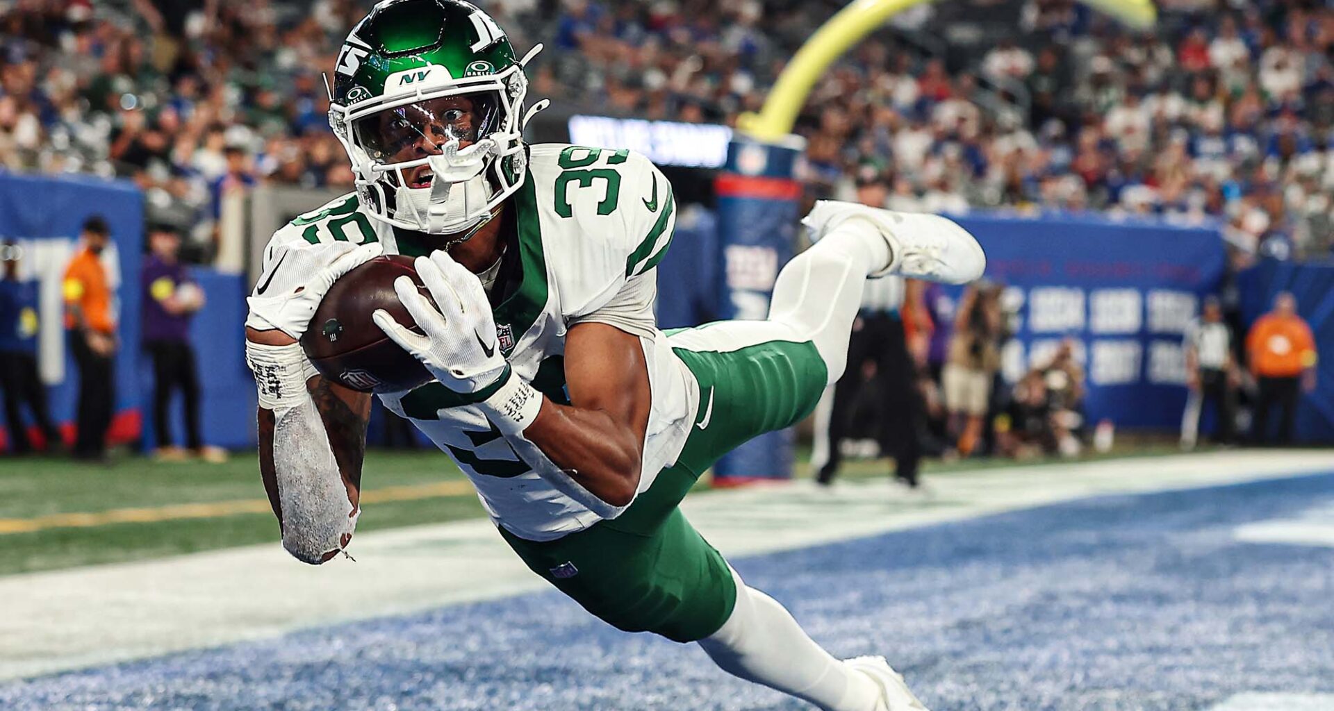 Aaron Glenn praises two Jets pass catchers on roster bubble