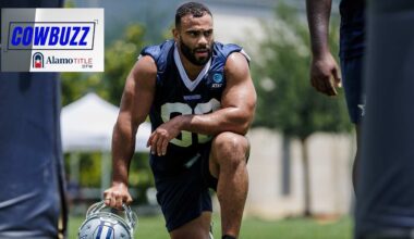 Solomon Thomas donates to Hill Country MHDD Centers