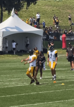 Rival fans were quick to poke fun at the 41-year-old veteran's movement