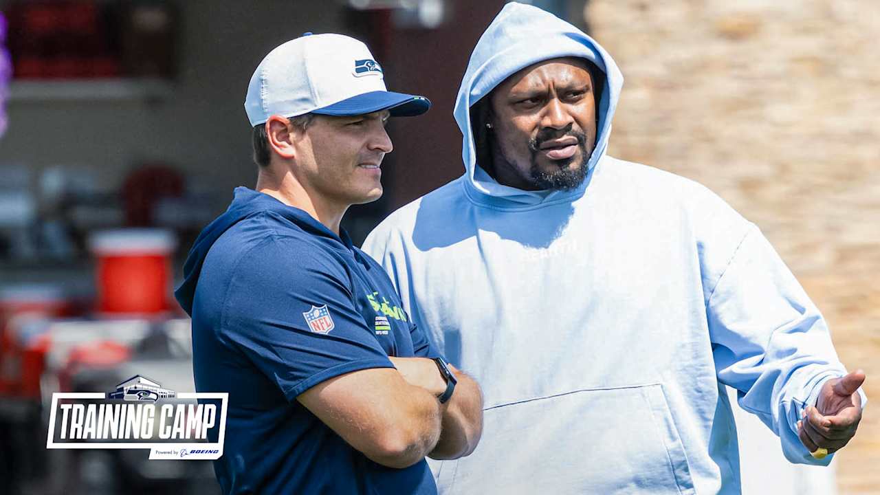 Seahawks Legend Marshawn Lynch Offering ‘Great Perspective,’ Photographing Game & More