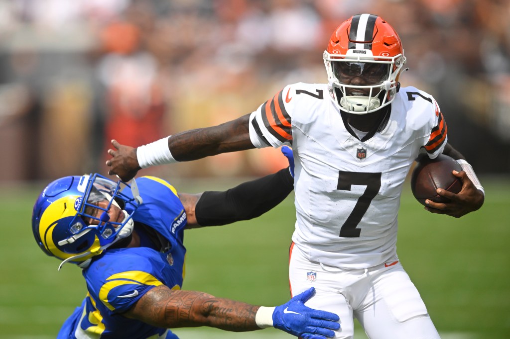 Tyler Huntley (7) stiff-arms Rams safety Malik Dixon-Williams (39) on Aug. 23, 2025.