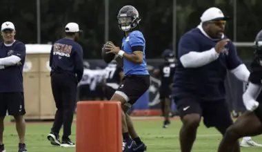 Offense Bounces Back in Second Day of Texans Practices in West Virginia