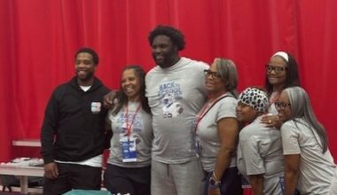 Lions’ DJ Reader filling his cup giving back to Detroit