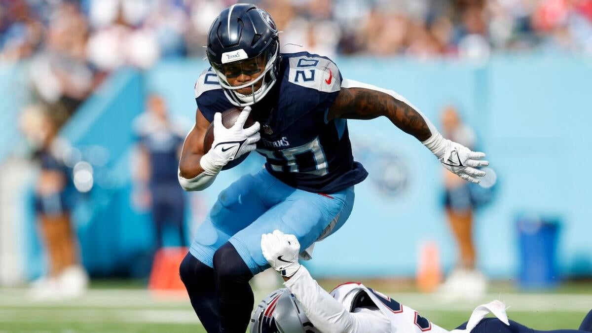 2025 Fantasy football draft prep: Rankings, strategy, best rookies, advice, top 150 players from NFL insiders