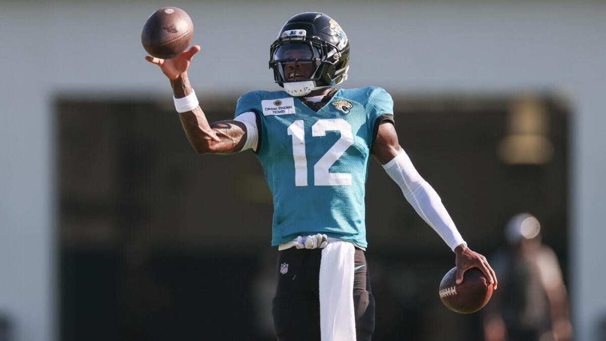 Fantasy Football Rankings 2025: Breakouts from NFL model that nailed Jayden Daniels' dynamic season