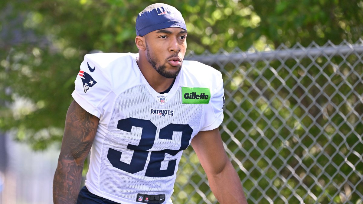 Is TreVeyon Henderson the best running back on Patriots roster? – NBC Sports Boston