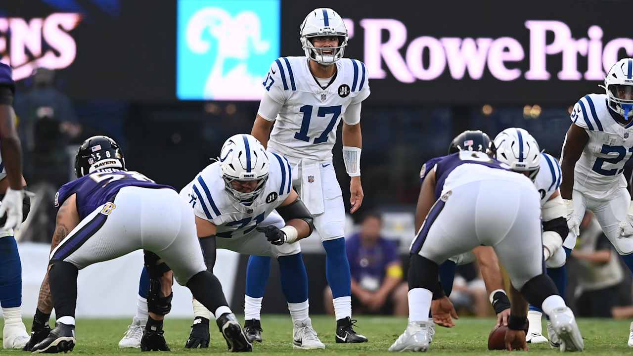 Daniel Jones focused on learning from mistakes, building chemistry with receivers as Colts preseason continues
