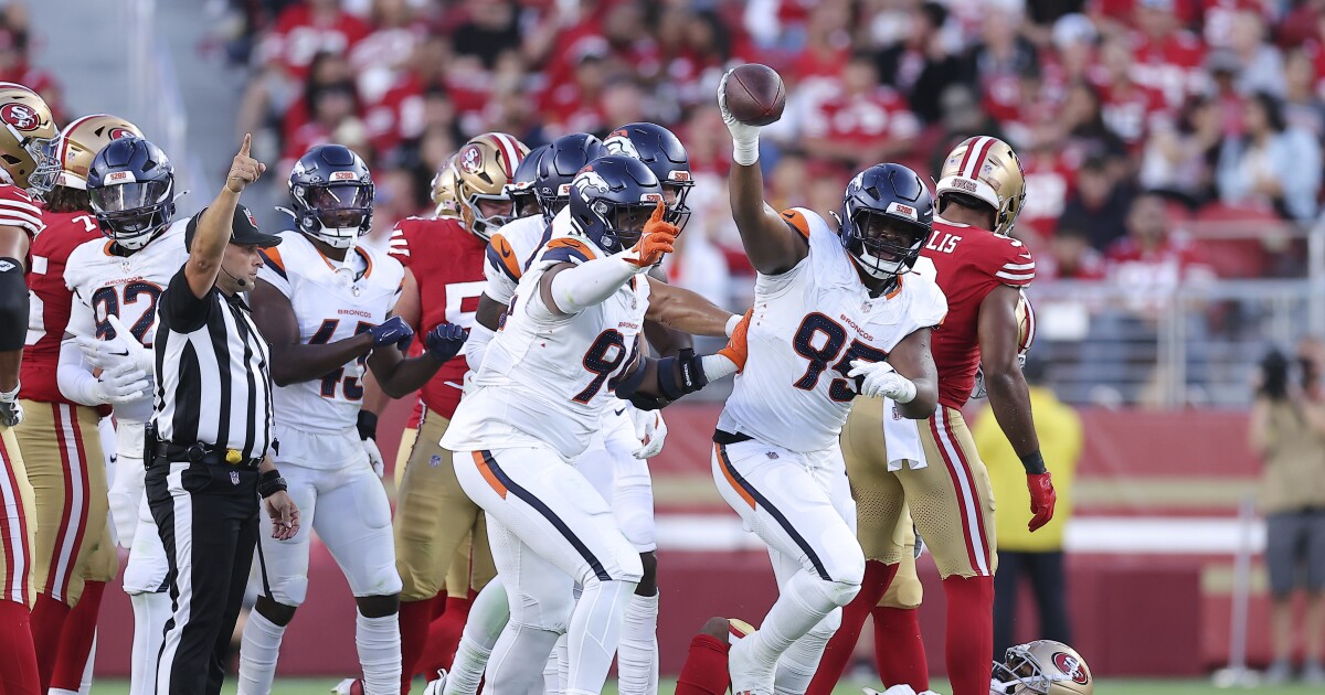Stidham shines after Nix struggles, Broncos beat 49ers 30-9 in preseason opener