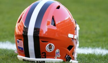 Browns continue trimming roster with deadline to get to 53 looming