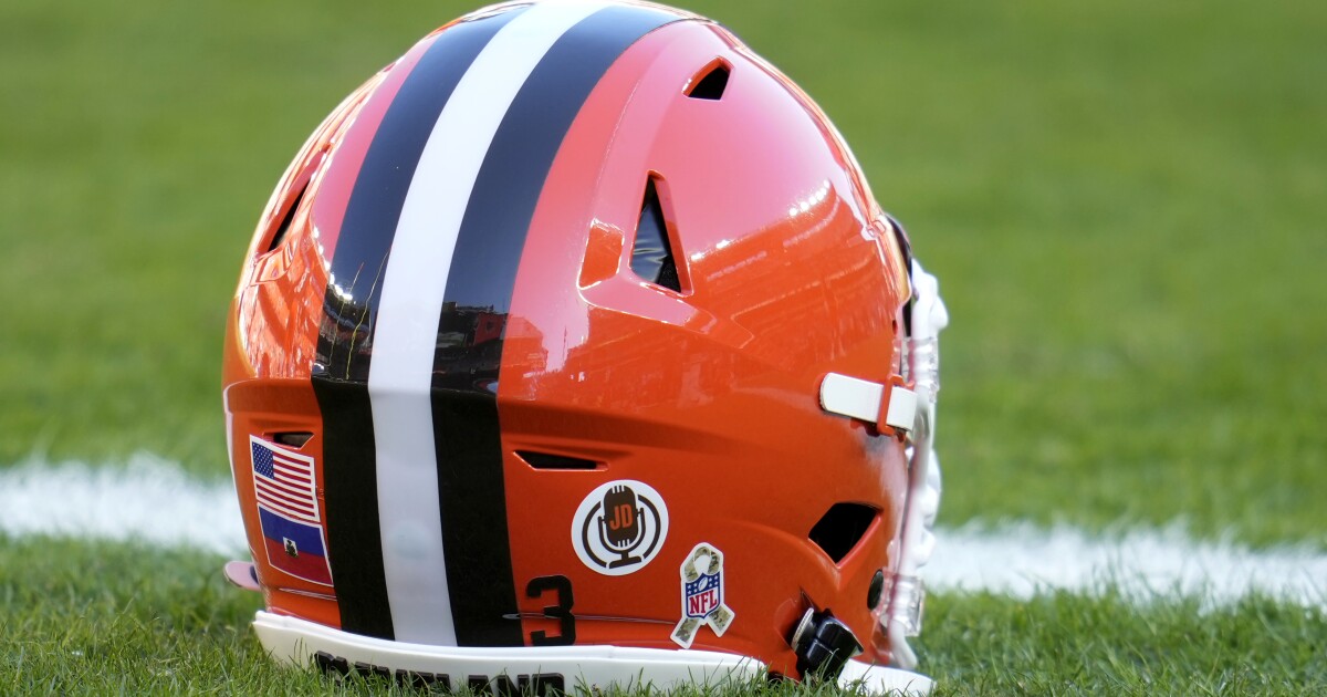 Browns continue trimming roster with deadline to get to 53 looming