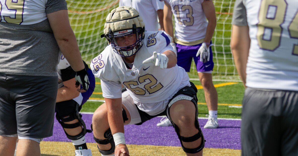 Carroll football looks toward 1st season in 'tougher and tougher' Frontier