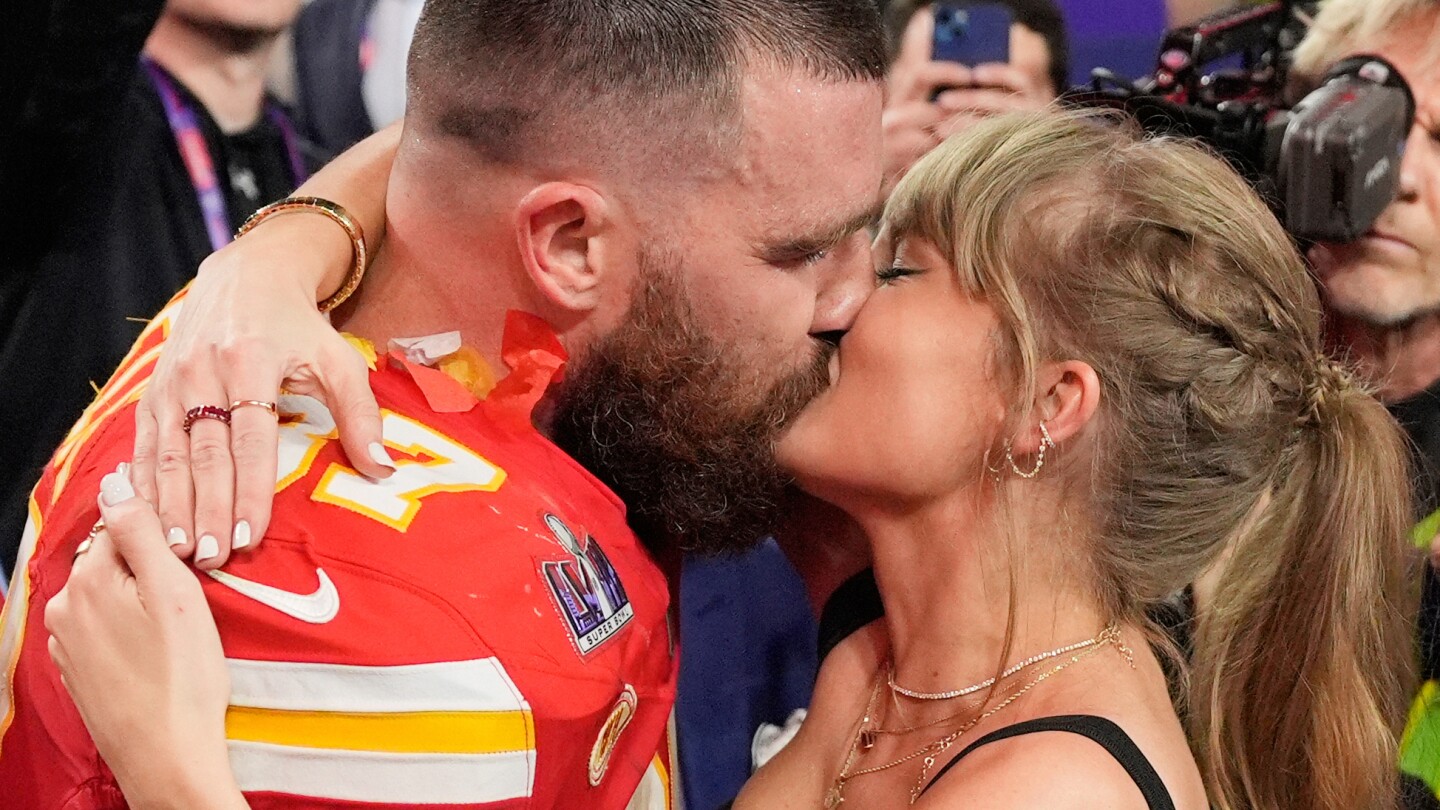 Taylor Swift and Travis Kelce are engaged