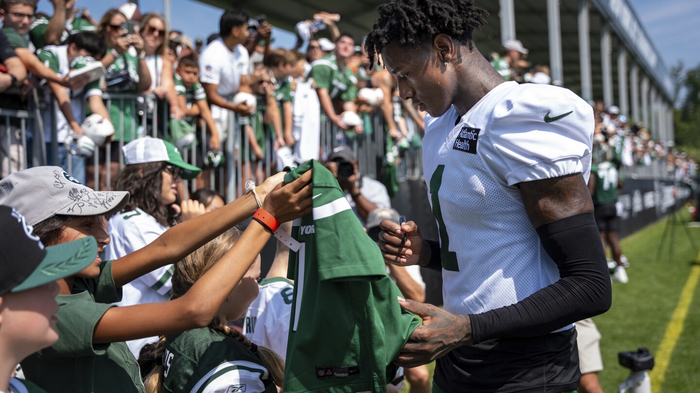 Jets' Sauce Gardner sits out joint practice with Giants because of sore calf