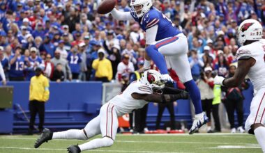 Josh Allen throws 2 TD passes as Bills rally for 34-28 win over Cardinals