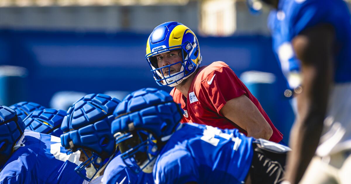 Rams' Matthew Stafford practices for first time in training camp