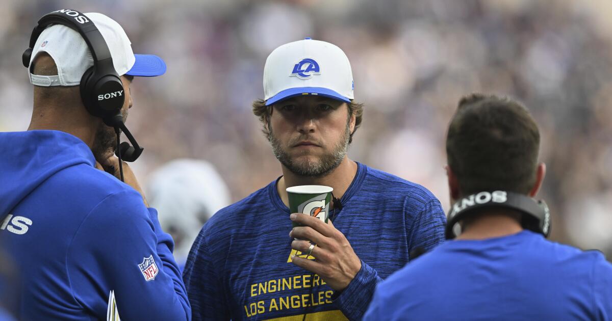 Matthew Stafford's back injury continues to be a nuisance for Rams