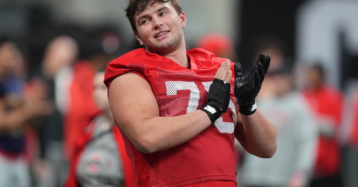 Carson Hinzman hopes for a smoother second stint as Ohio State’s center