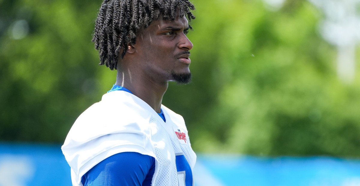 Detroit Lions Ennis Rakestraw posts pre-surgery picture on social media