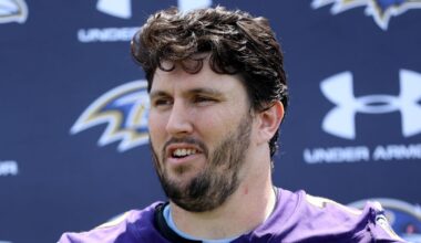 John Harbaugh says Andrew Vorhees has lead in left guard competition
