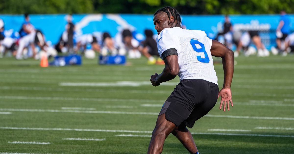 Lions’ Ennis Rakestraw injured at practice, Taylor Decker activated