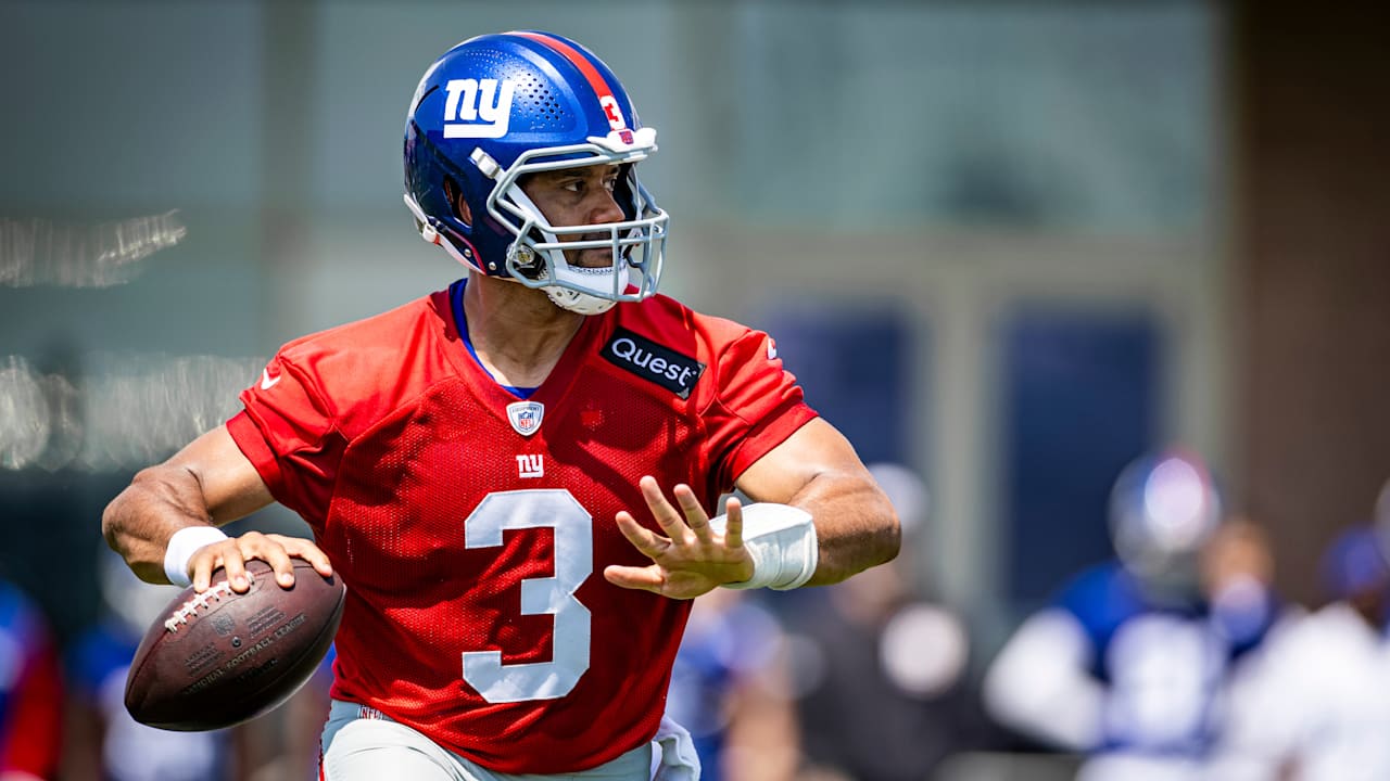 Giants release first unofficial depth chart of 2025